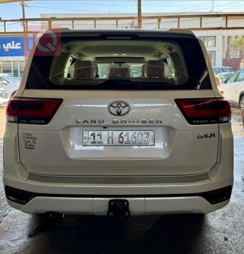 تويوتا لاندكروزر